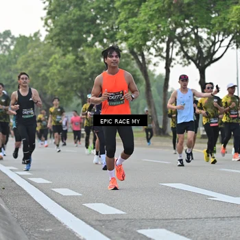 Runner Photo 6199920