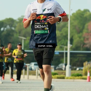 Runner Photo 6199925