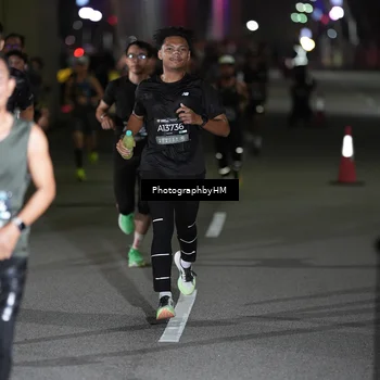 Runner Photo 6199957