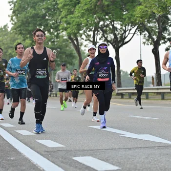 Runner Photo 6199959