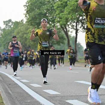 Runner Photo 6199974