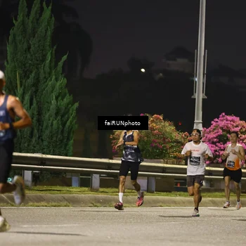 Runner Photo 6199983