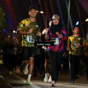 Runner Photo 6200000