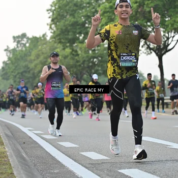 Runner Photo 6200004