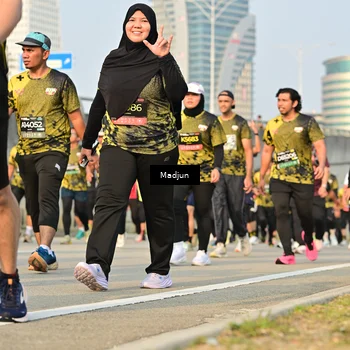 Runner Photo 6200009