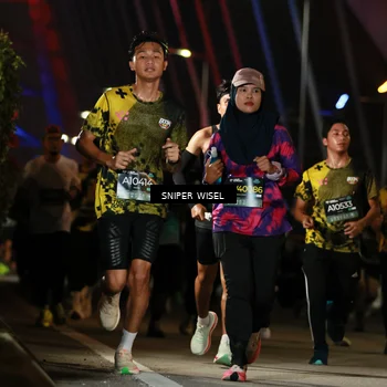 Runner Photo 6200018