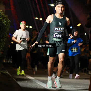 Runner Photo 6200038