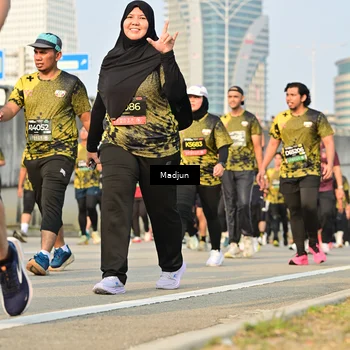 Runner Photo 6200052