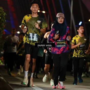 Runner Photo 6200054