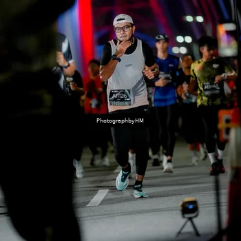 Runner Photo 6200057