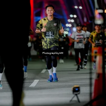 Runner Photo 6200059