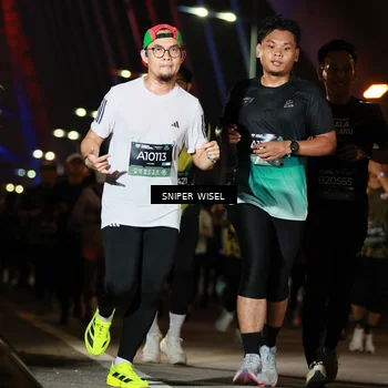 Runner Photo 6200078
