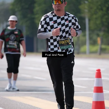 Runner Photo 6200080