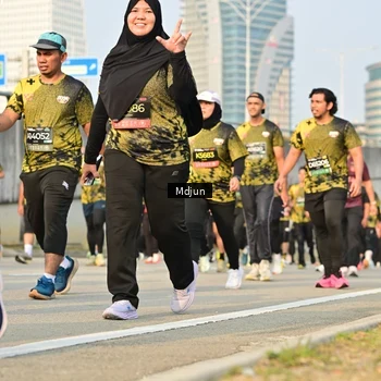 Runner Photo 6200083