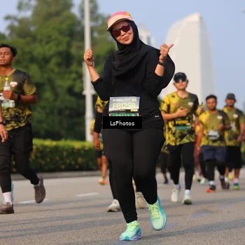 Runner Photo 6200088
