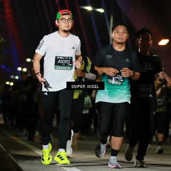 Runner Photo 6200092