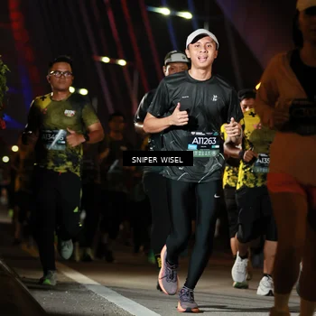 Runner Photo 6200139