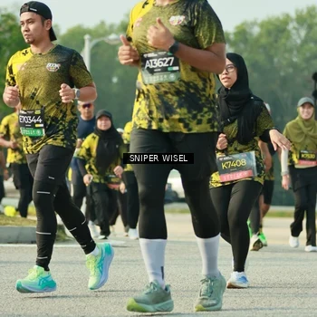 Runner Photo 6200140