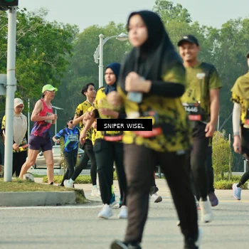 Runner Photo 6200155