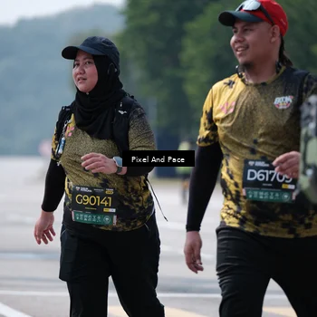 Runner Photo 6200156