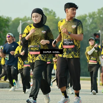 Runner Photo 6200158