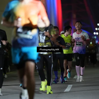 Runner Photo 6200160