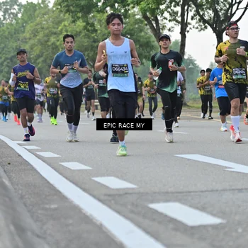 Runner Photo 6200176