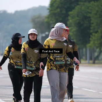 Runner Photo 6200177