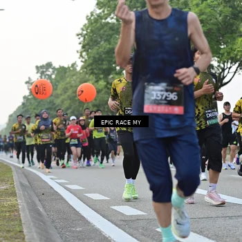 Runner Photo 6200178