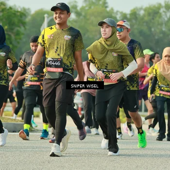 Runner Photo 6200179
