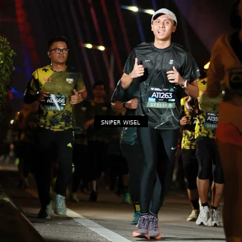 Runner Photo 6200184