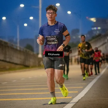 Runner Photo 6200201