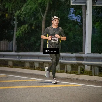 Runner Photo 6200213