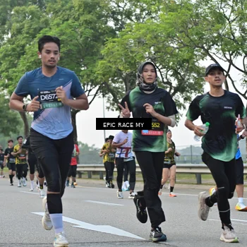 Runner Photo 6200224