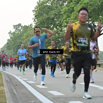 Runner Photo 6200240
