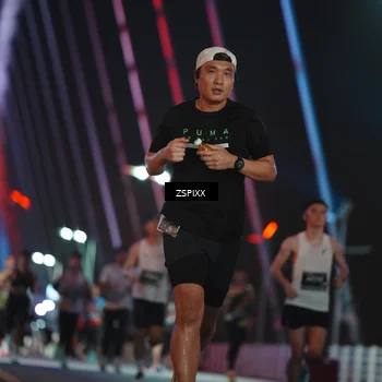 Runner Photo 6200248