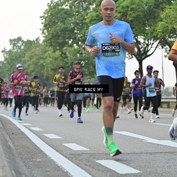 Runner Photo 6200253