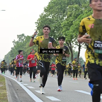 Runner Photo 6200281