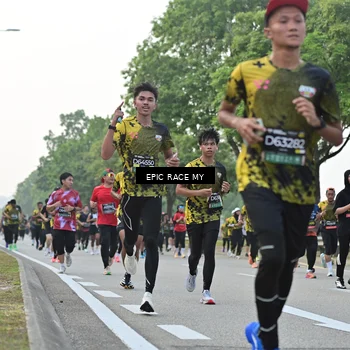 Runner Photo 6200288
