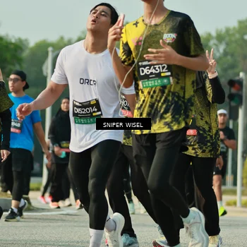 Runner Photo 6200319