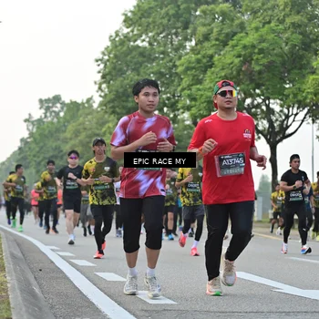 Runner Photo 6200340