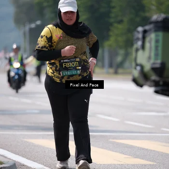 Runner Photo 6200352