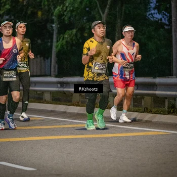 Runner Photo 6200381