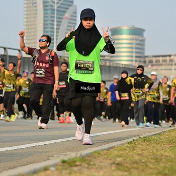 Runner Photo 6200384