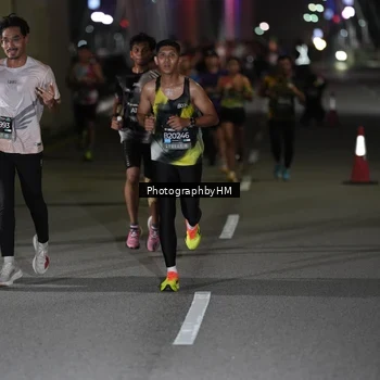Runner Photo 6200411