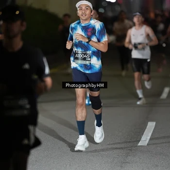 Runner Photo 6200412