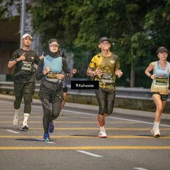Runner Photo 6200418