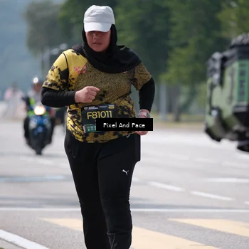 Runner Photo 6200456