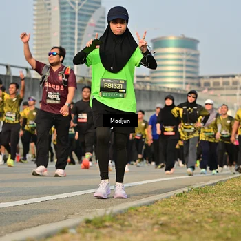 Runner Photo 6200464