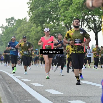 Runner Photo 6200473